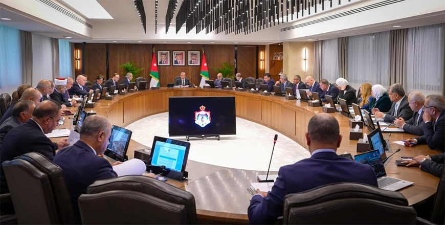 The Cabinet on Tuesday, during a session chaired by Prime Minister Jafar Hassan, approves several key decisions aimed at enhancing Jordan’s competitiveness and supporting economic development (Petra photo)