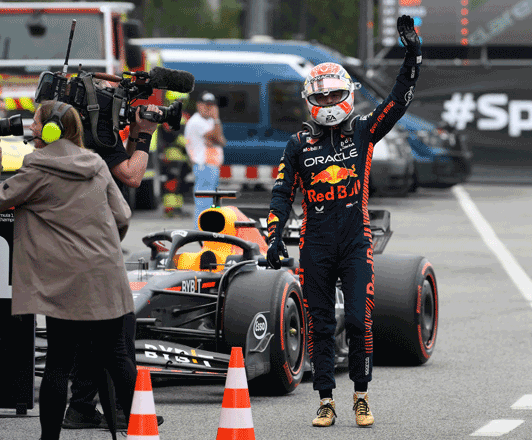 First placed Red Bull’s Dutch driver Max Verstappen waves at the end of the qualifying session for the Spanish Formula One Grand Prix in Montmelo on Saturday (AFP photo by Josep Lago)