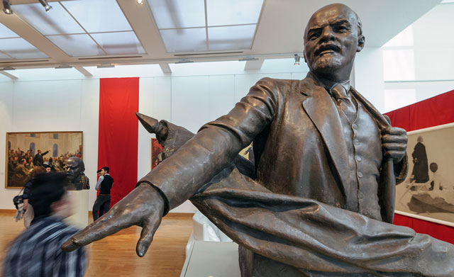  Visitors walk among the Soviet Union founder Vladimir Lenin portraits and sculptures at the exhibition entitled ‘Lenin17’ at the National Art Museum of the Republic of Belarus in Minsk on Wednesday (AFP photo by Maxim Malinovsky)