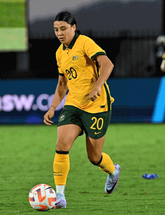 Australia’s Samantha Kerr runs with the ball during the 2023 Cup of Nations women’s match against the Czech Republic in Gosford on February 16 (AFP photo by Saeed Khan)