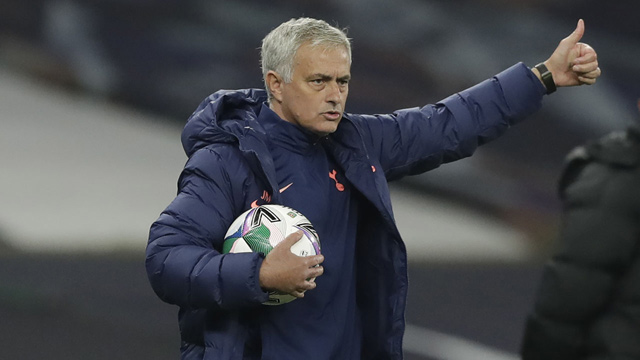Tottenham Hotspur’s Portuguese head coach Jose Mourinho gestures a during their English League Cup fourth round match against Chelsea on Tuesday (AFP photo by Matt Dunham)