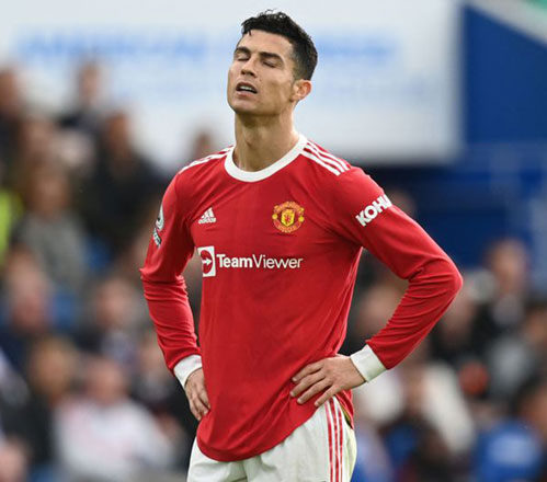 Manchester United’s Cristiano Ronaldo may find it difficult to secure an exit from Old Trafford this summer (AFP photo by Glyn Kirk)