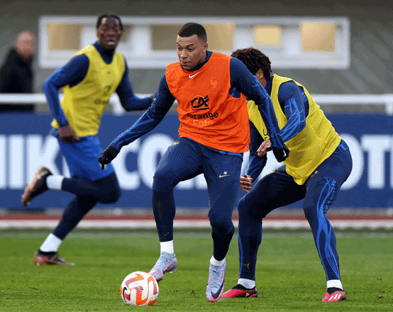 France’s Kylian Mbappe controls the ball during a training session in Clairefontaine-en-Yvelines on Tuesday for the upcoming UEFA Euro 2024 qualifiers (AFP photo by Franck Fife)