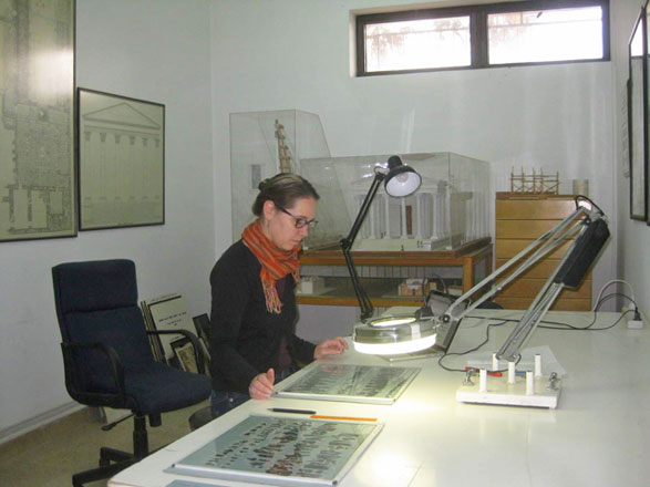 Marja Vierros, a papyrologist from the University of Helsinki, analyses the papyri for information about daily affairs in Byzantine Petra (Photo by Barbara Porter)