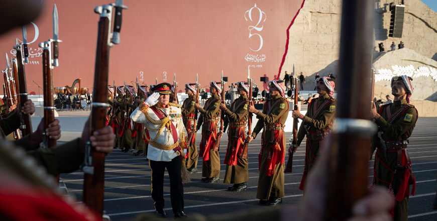 His Majesty King Abdullah delivers a speech during the national event to mark the Silver Jubilee held on the 25th Accession to the Throne Day (Photo courtesy of Royal Court)
