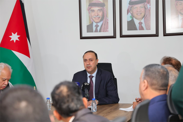 Minister of Government Communication and Government Spokesperson Mohammad Momani underscores the pivotal role of Arab media in shaping a compelling political and media narrative to rally global public opinion in support of the Palestinian cause (Petra photo)