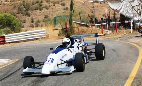 Khatcheek Shadian on his way to winning the 2015 Al Hussein Rumman Hill Climb (Photo courtesy of Jordan Motorsport)
