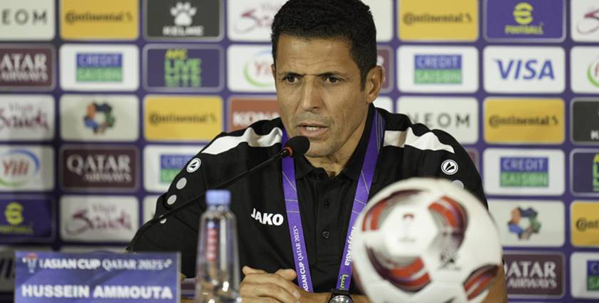 Jordanian national football team's Moroccan coach Hussein Ammouta speaks during a press conference on Monday  (Petra photo)