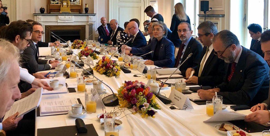 Foreign Minister Ayman Safadi and German Foreign Minister Heiko Maas hold talks in Berlin on Tuesday (Petra photo)
