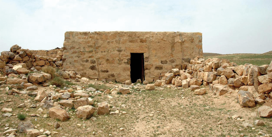 A view  of the ruins of an Ottoman building in Petra (Photograph by Ulrich Bellwald)