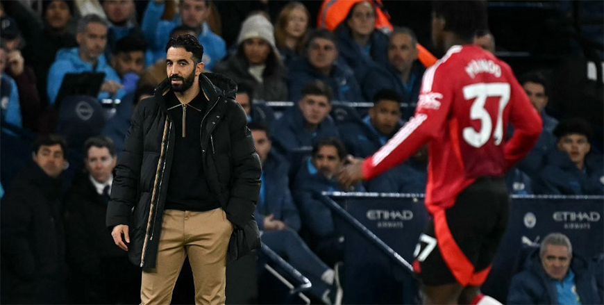 Manchester United’s Portuguese head coach Ruben Amorim watches the players from the touchline during the English Premier League football match between Manchester City and Manchester United at the Etihad Stadium in Manchester, northwest England, on December 15 (AFP photo)