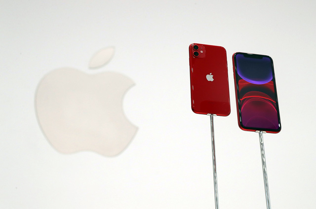 The new Apple iPhone 11 is displayed during a special event on Tuesday in the Steve Jobs Theatre on Apple’s Cupertino, California campus  (AFP photo by Justin Sullivan)