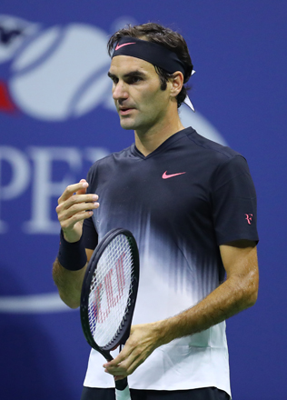 Roger Federer of Switzerland competes against Feliciano Lopez of Spain during their Men’s Singles tennis match at the 2017 US Open in New York, on Saturday (Anadolu Agency photo by Volkan Furunc)