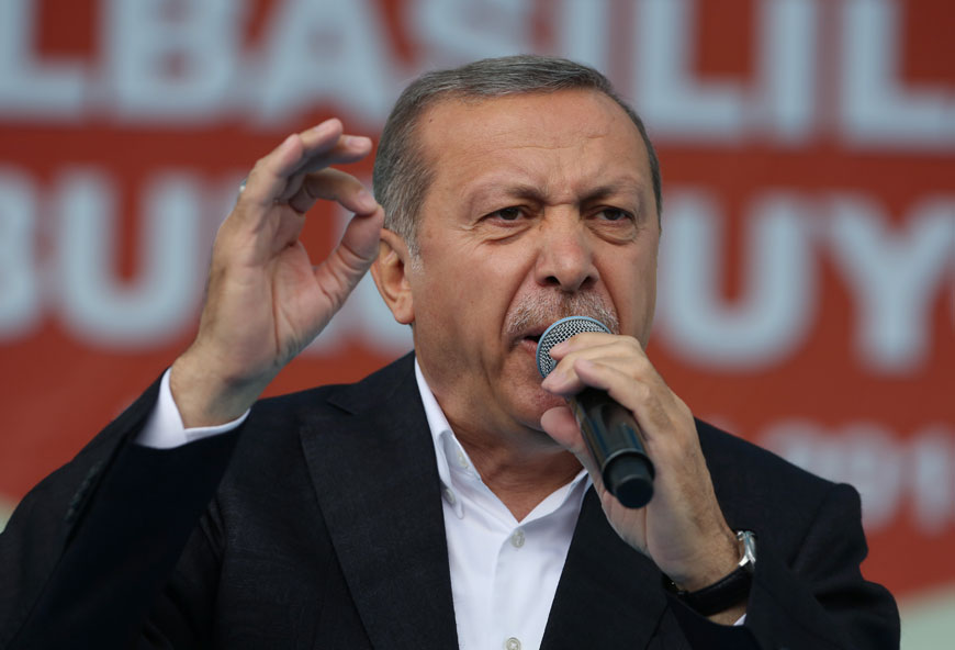 Turkey’s President Recep Tayyip Erdogan addresses an election rally in Golbasi, Ankara, Turkey, on June 5 (AP photo)